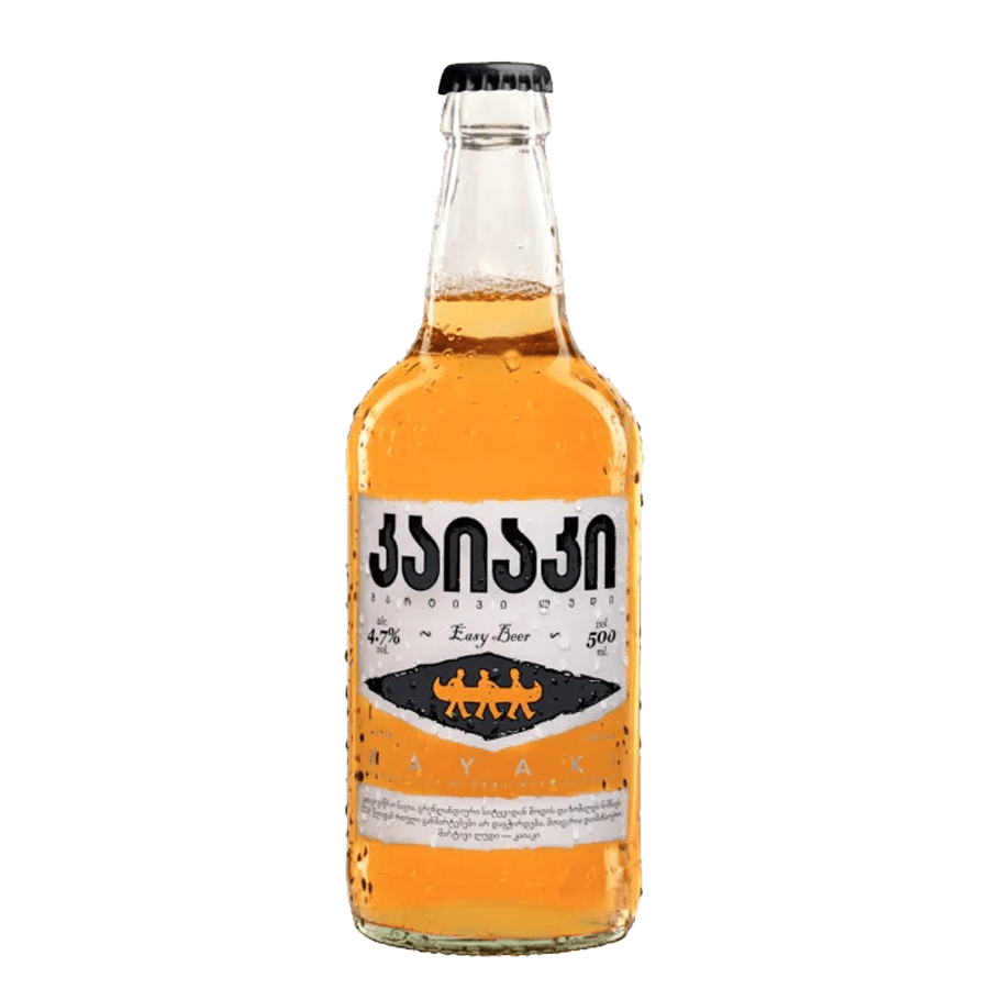 Pivo KAYAKI 11° - 4.7% alk - 0,5 l Filtrované gruzínské pivo Kayaki nabízí autentický chuťový zážitek, který osloví i ty, kteří ocení kvalitní a jednoduché ingredience. Gruzínské pivo Kayaqi s obsahem alkoholu 4,7 %, 500 ml lahve z Gruzie pro milovníky místních nápojů